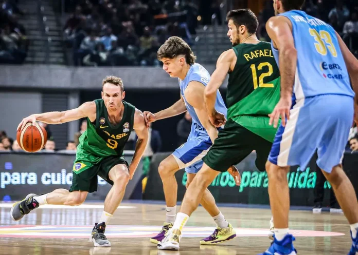 Bet Esporte: Flamengo Basquete enfrenta Bauru Basket hoje em jogo do NBB